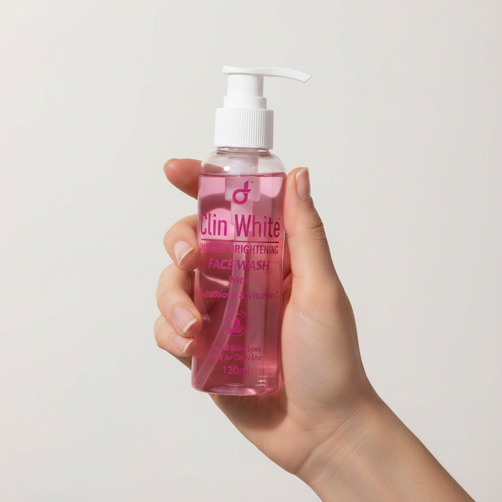 Clin White Brightening Face Wash (120ml)